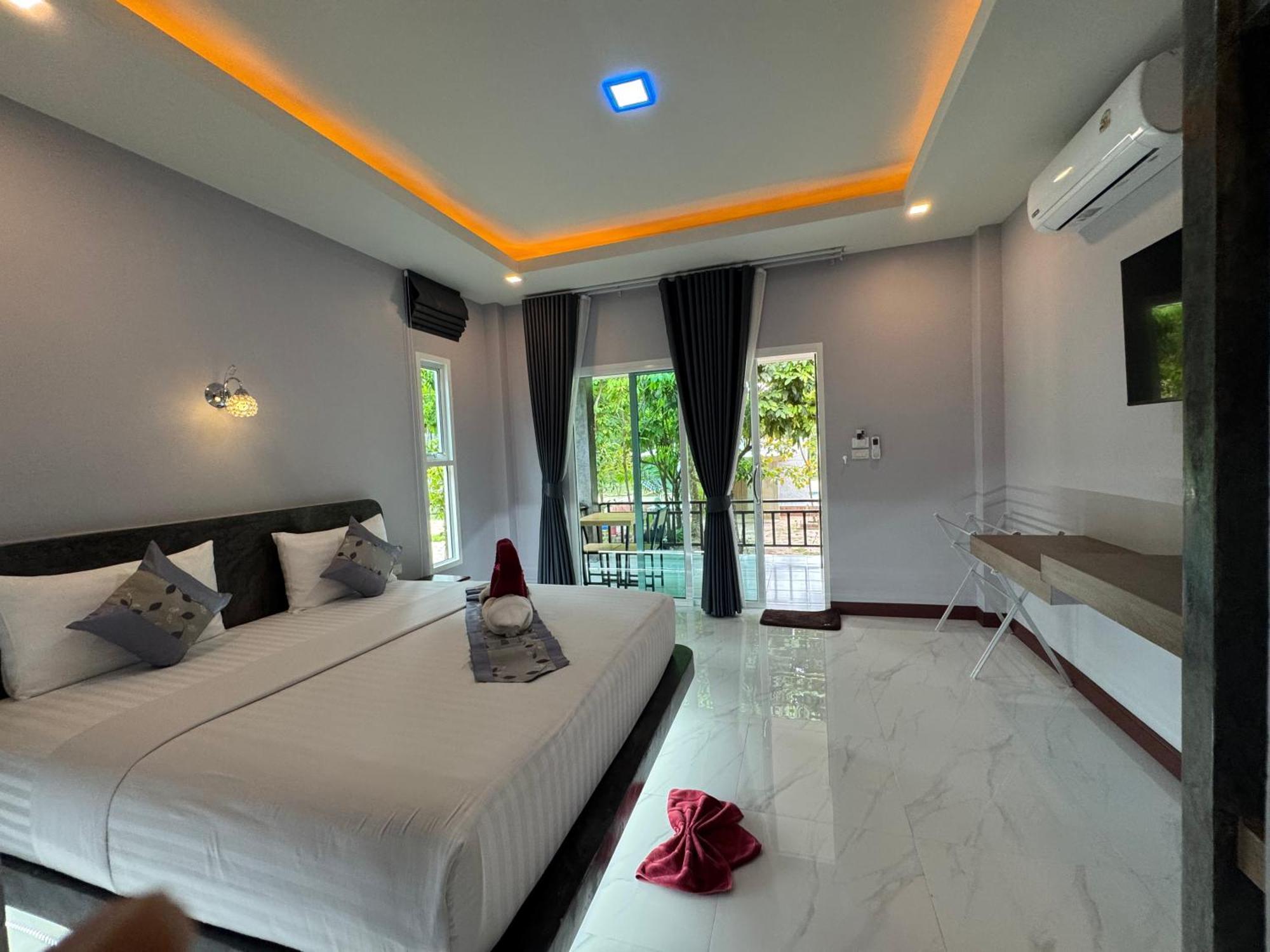 Pana Long Beach Resort - Sha Plus Koh Lanta Exterior foto