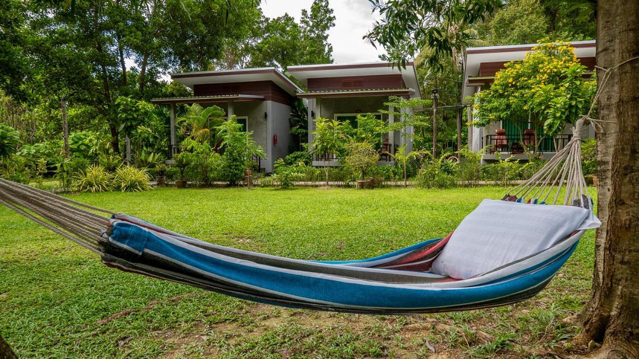 Pana Long Beach Resort - Sha Plus Koh Lanta Exterior foto